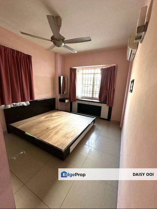 Taman Lembah Hijau-700sf-Partial renovated furnished-1 car park-Greenland , Penang, Greenlane