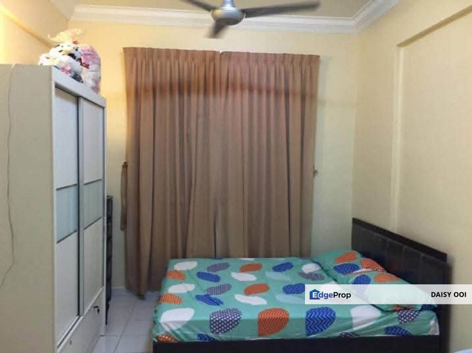 Putra Place-1000sf-Fully Renovated Furnished-3 car park-Bayan Lepas , Penang, Sungai Nibong
