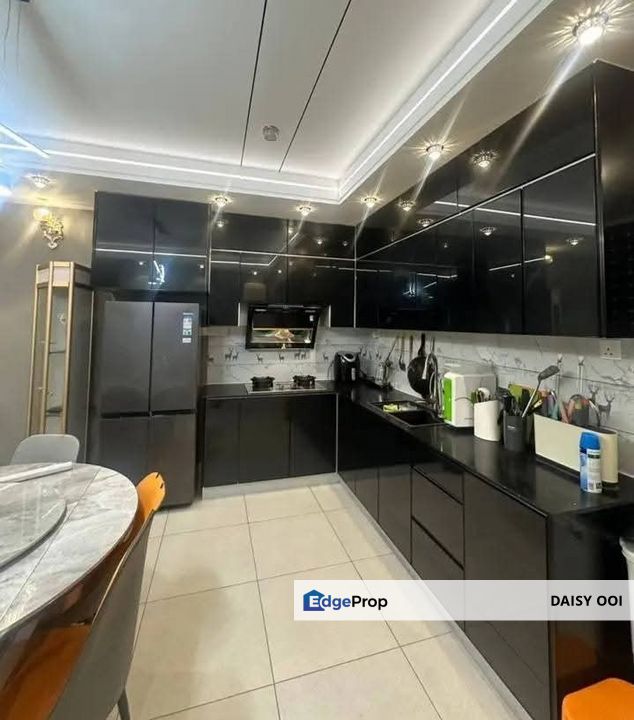 3 Residence-845sf-Fully Furnished-2 car park-Karpal Singh drive , Penang, Jelutong