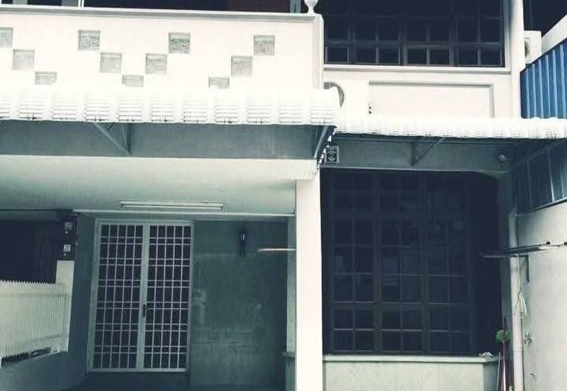 Changkat Delima 2 Storey Terrace-La:1400sf-Bup:2000sf-Greenland