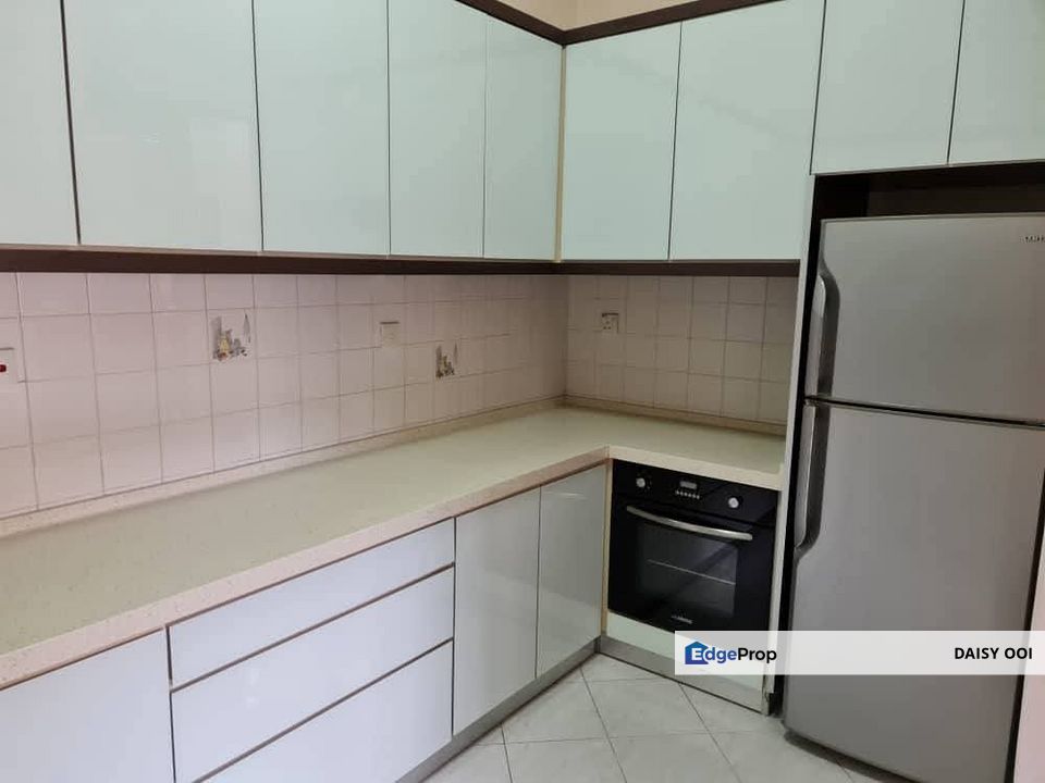 Sri York Condo-1222sf-Renovated-Semi Furnished-2 car park-Georgetown , Penang, Georgetown