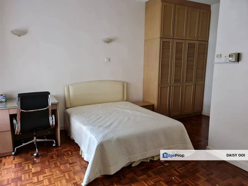 Sri York Condo-1222sf-Renovated-Semi Furnished-2 car park-Georgetown , Penang, Georgetown