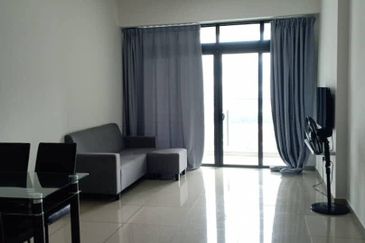 The Promenade Condo-1111sf-Fully Renovated Furnished-3 car park-Bayan Baru 