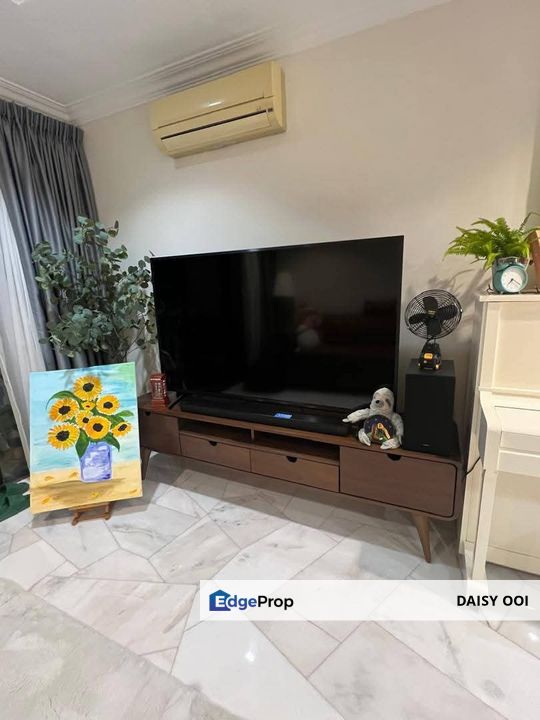 Menara Greenview-1020sf-Fully Renovated Furnished-2 car park-Greenland , Penang, Greenlane