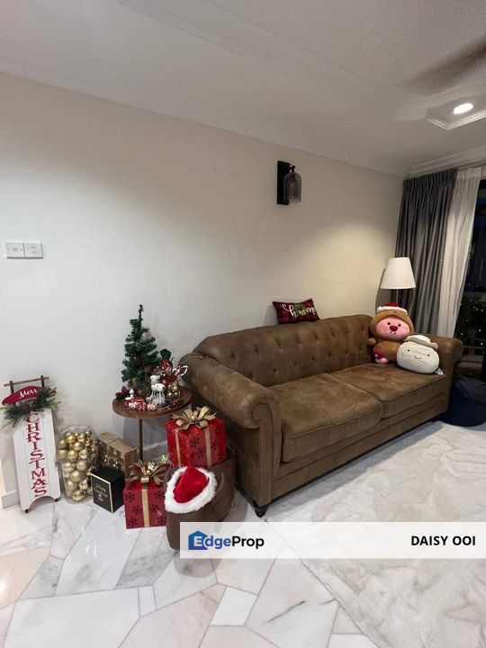 Menara Greenview-1020sf-Fully Renovated Furnished-2 car park-Greenland , Penang, Greenlane