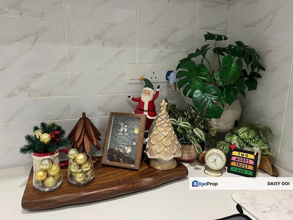 Menara Greenview-1020sf-Fully Renovated Furnished-2 car park-Greenland , Penang, Greenlane