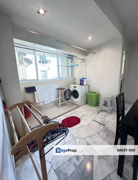 Lavinia Apartment-1100sf-Fully Renovated Furnished-1 car park-Gelugor , Penang, Sungai Nibong