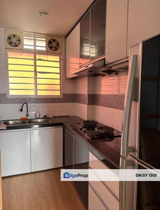 Irama Villa Apartment-750sf-Fully Renovated Furnished-2 car park-Jelutong , Penang, Georgetown