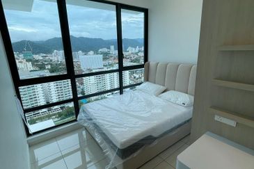 Queens Residences Q2