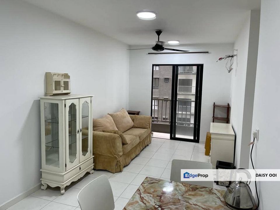 Tri Pinnacle-800sf-Partial Renovated-Semi Furnished-1 car park-Tanjung Tokong , Penang, Tanjung Tokong