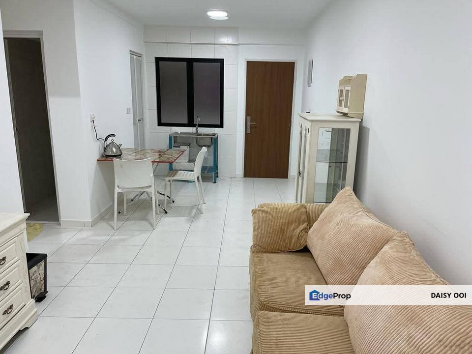 Tri Pinnacle-800sf-Partial Renovated-Semi Furnished-1 car park-Tanjung Tokong , Penang, Tanjung Tokong