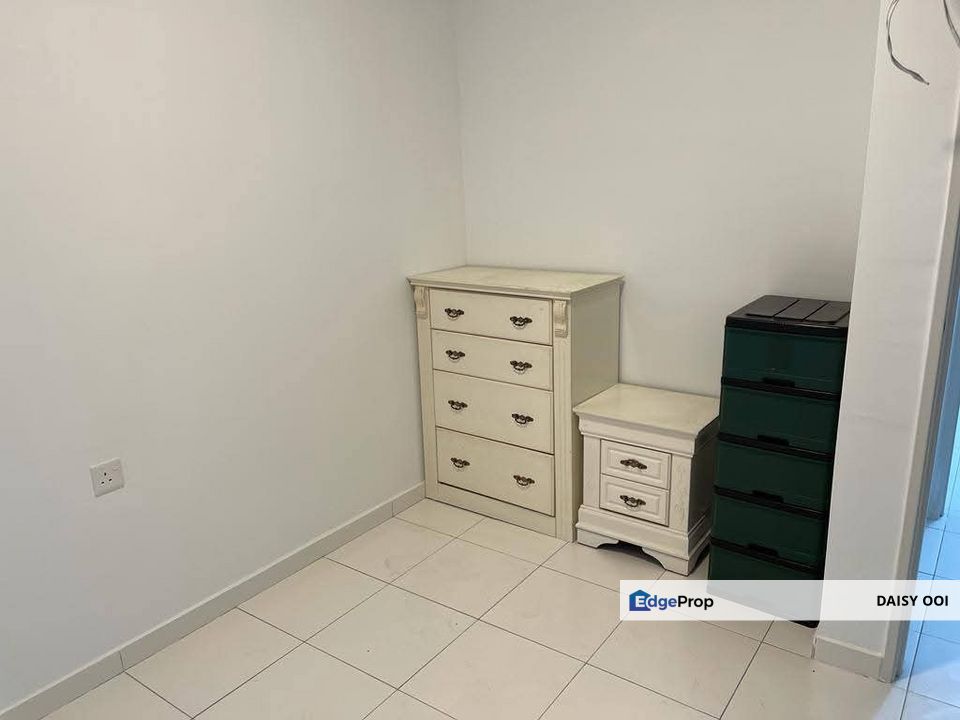 Tri Pinnacle-800sf-Partial Renovated-Semi Furnished-1 car park-Tanjung Tokong , Penang, Tanjung Tokong