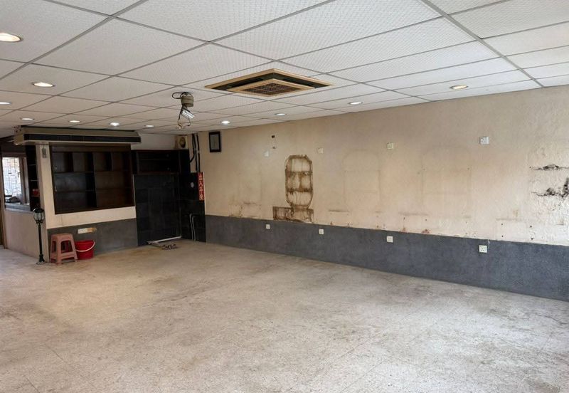 3 Storey Shop House Jalan Seang Teik Road-Land area 1400sf-Build up 4200