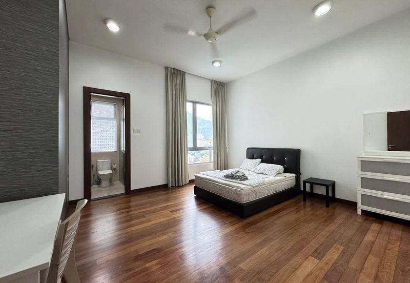 Infinity Beachfront Super Condominium