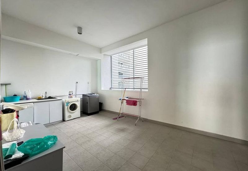 Infinity Beachfront Super Condominium