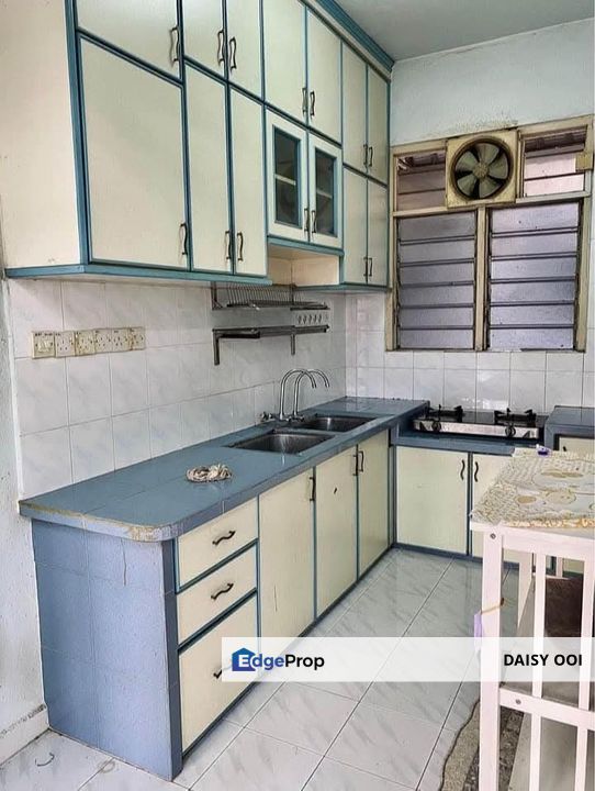 Acres Ville Sg Ara-700sf-fully renovated-1 car park-Mid floor , Penang, Sungai Ara