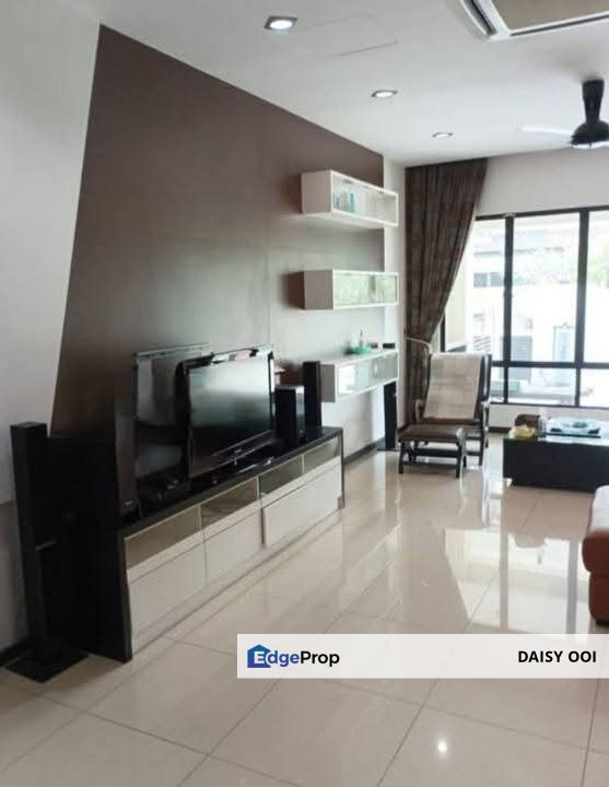 Southbay Residence 3 Storey Terrace-La:1650-Bup:3200-Fully Renovated Furnished, Penang, Batu Maung