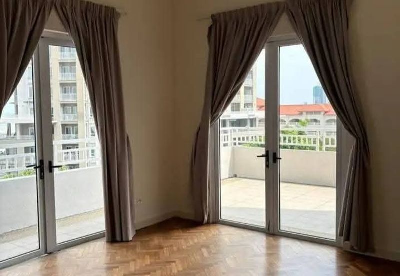 Quayside Seafront Resort Condominium