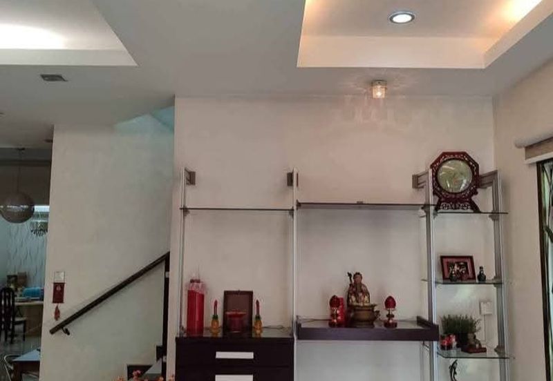 3 Storey Bungalow-La:5000-Bup:3400-Fully Renovated Furnished-Teluk Kumbar 