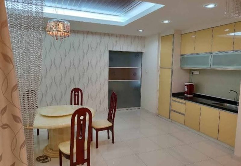 3 Storey Bungalow-La:5000-Bup:3400-Fully Renovated Furnished-Teluk Kumbar 