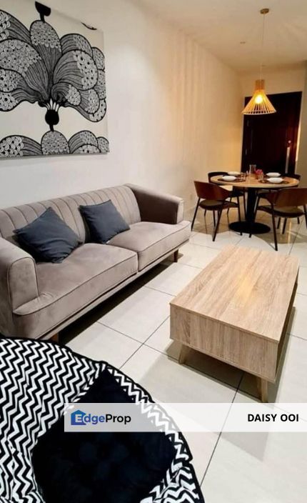 Queens Waterfront Q1 Residences-950sf-Fully Renovated Furnished-2 Car Park-Bayan Lepas , Penang, Sungai Nibong