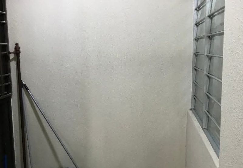 Coastal Tower, Ratu Mutiara