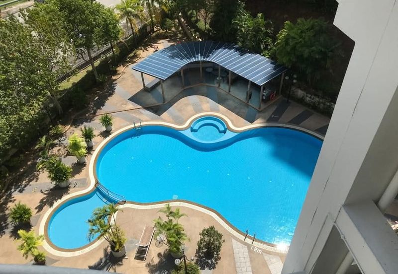 Coastal Tower, Ratu Mutiara