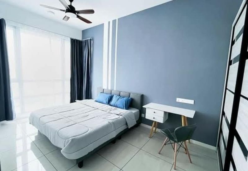 Queens Residences @ Queens Waterfront