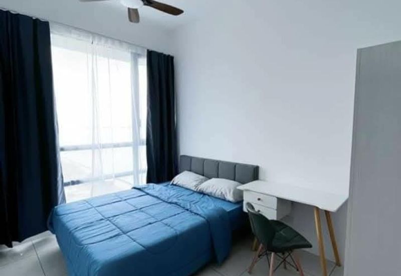 Queens Residences @ Queens Waterfront