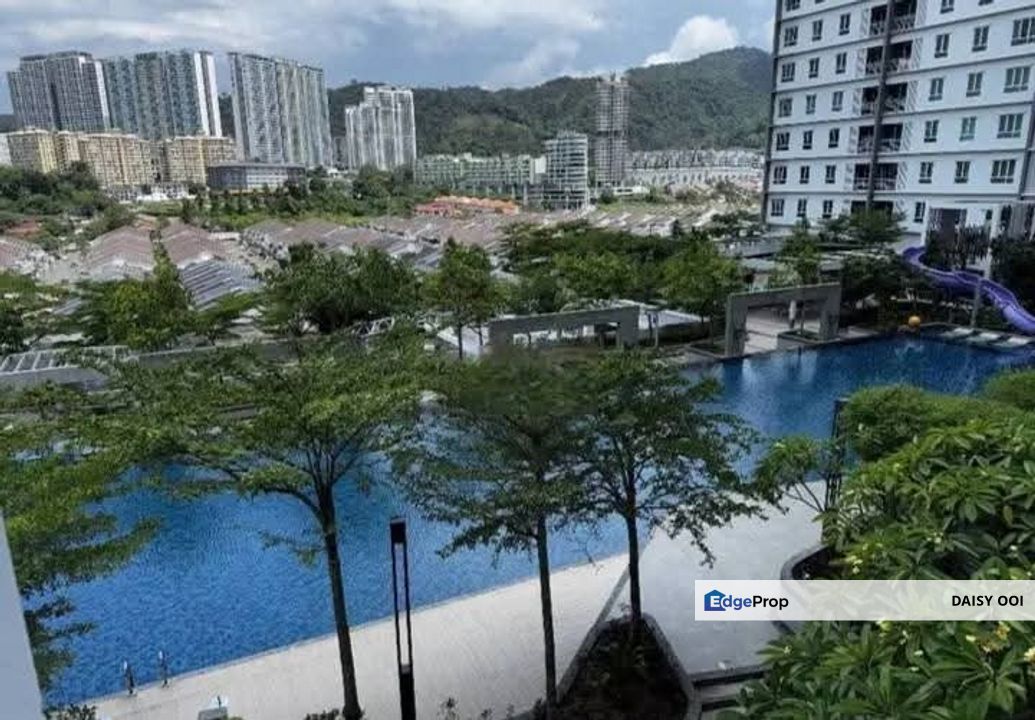 Solaria Residences-1200sf-Fully Renovated Furnished-2 Car Park-Bayan Lepas , Penang, Bayan Lepas