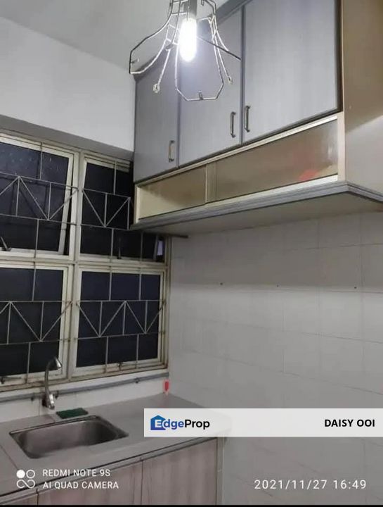 BJ Court Apartment-700sf-Partial Renovated Furnished-1 Car Park-Bayan Lepas , Penang, Bukit Jambul
