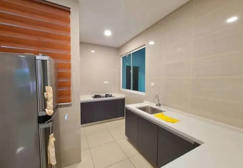 Setia Triangle Persiaran Kelicap