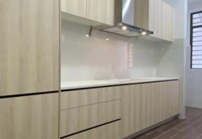 One World 1 (1-World)