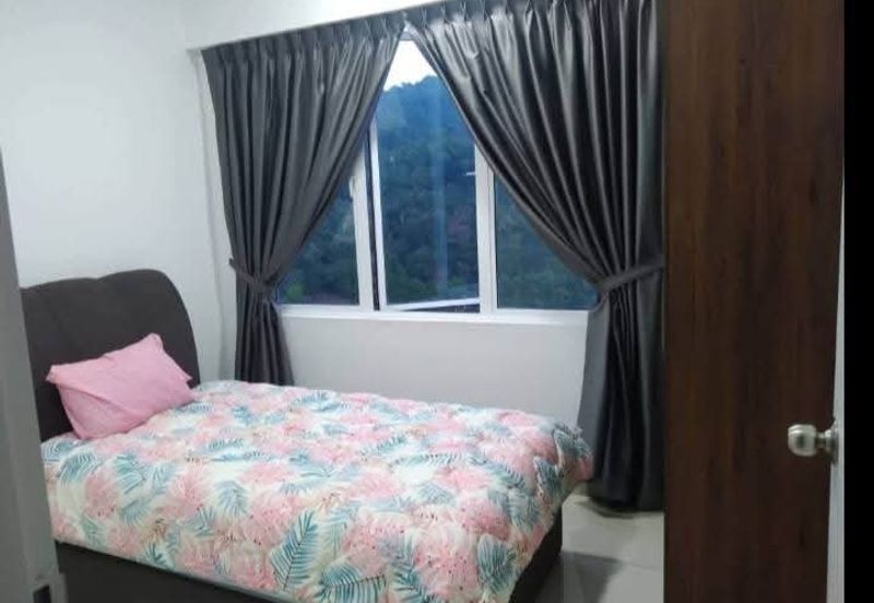 Emerald Park Apartment