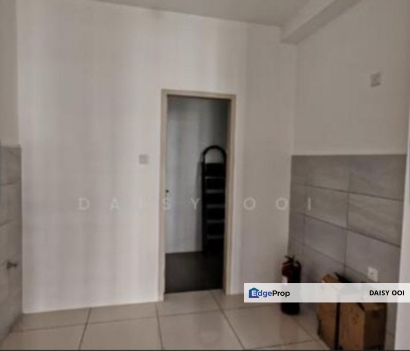 Vivo Executive Apartment-830sf-Renovated Furnished-1 Car Park-Batu Kawan , Penang, Batu Kawan