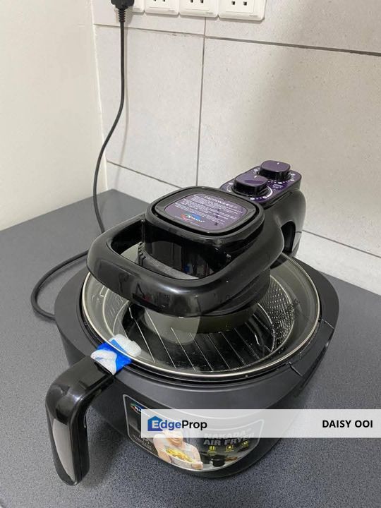 Vivo Executive Apartment-830sf-Fully Renovated Furnished-2 Car Park-Batu Kawan , Penang, Batu Kawan