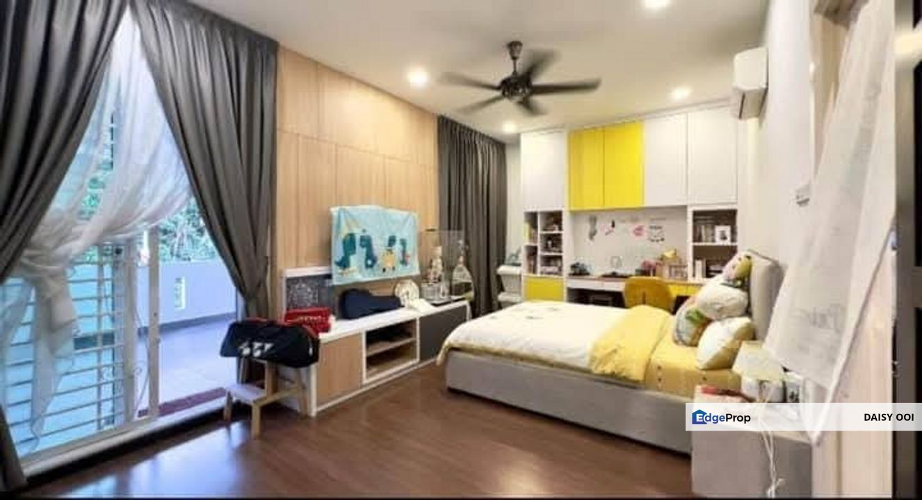 Bukit Jambul 3 Storey Semi-Detached-Persiaran Bukit Jambul 6-Jambul Hill Residence-La:2551sf-Bup:3571sf-Fully Renovated Furnished, Penang, Bukit Jambul