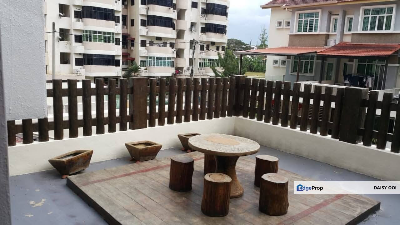 Rare Unit!!! 3 Storey Terraced At Solok Gangsa Renovated 3407sf Jelutong, Penang, Greenlane