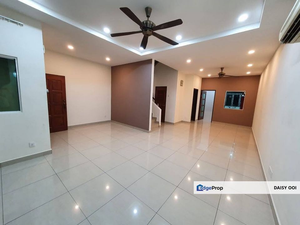 Rare Unit!!! 3 Storey Terraced At Solok Gangsa Renovated 3407sf Jelutong, Penang, Greenlane