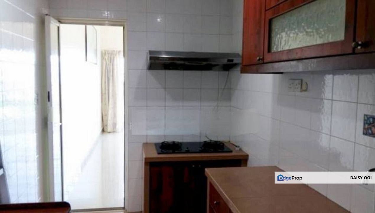 CHEAPEST UNIT!!!! Ivory Plaza U Place FULLY FURNISHED 900sf 1cp @ GELUGOR NEAR USM, Penang, Gelugor