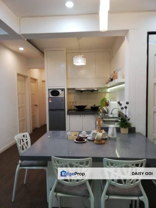 Edgecumbe House For Sales - Fully Renovated & Furnished - 1000sf - Pulau Tikus, Penang, Persiaran Gurney