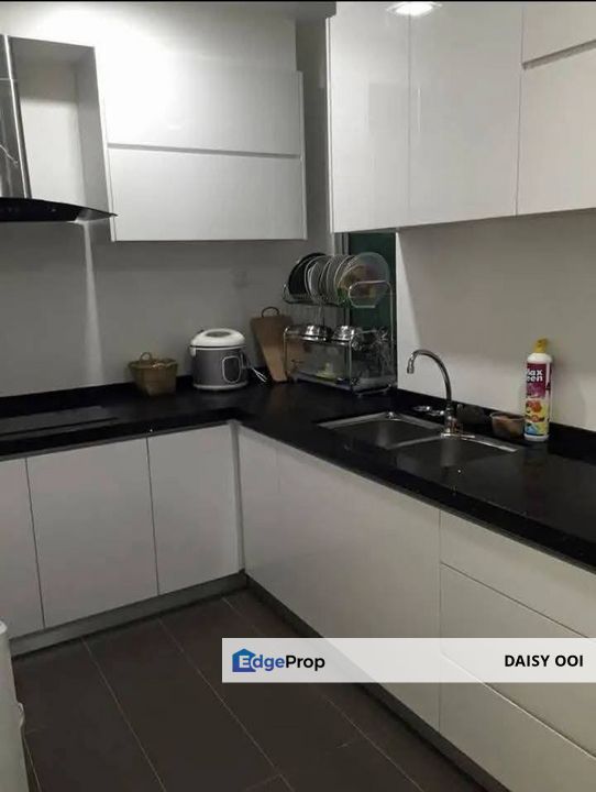 Worth Buy 3 Carparks The Golden Triangle - Fully Reno & Furnished - Relau, Penang, Relau