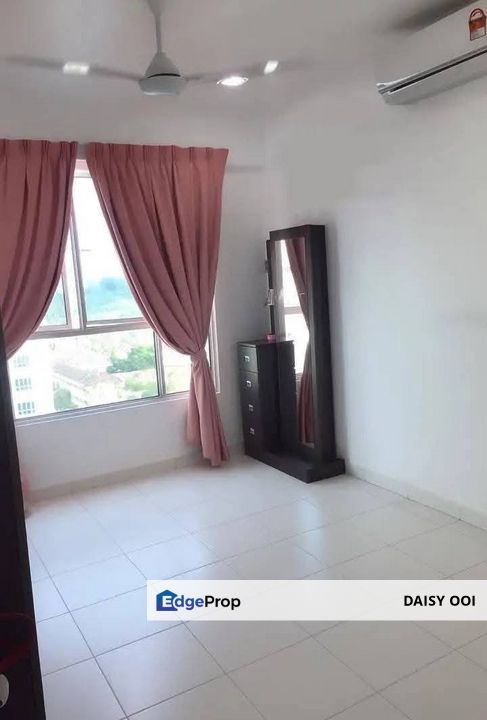 Worth Buy 3 Carparks The Golden Triangle - Fully Reno & Furnished - Relau, Penang, Relau