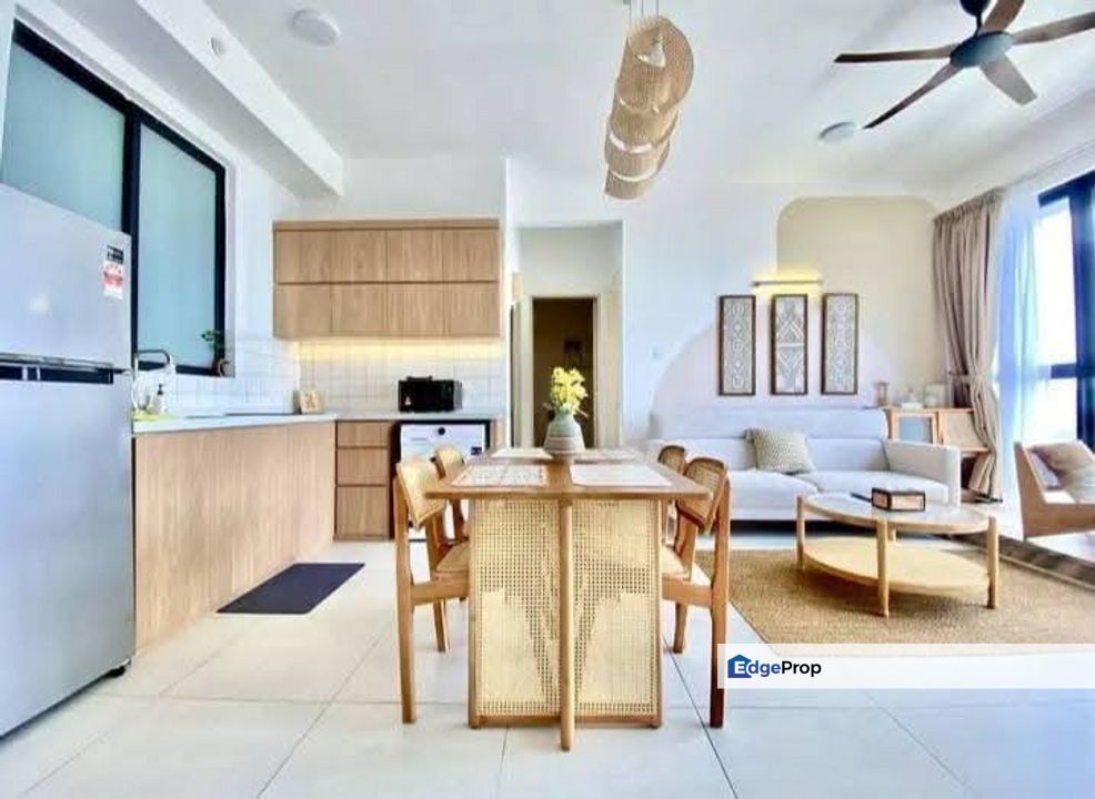 Urban Suites Jelutong 1 Car Park 753sf Furnished & Renovated, Penang, Jelutong