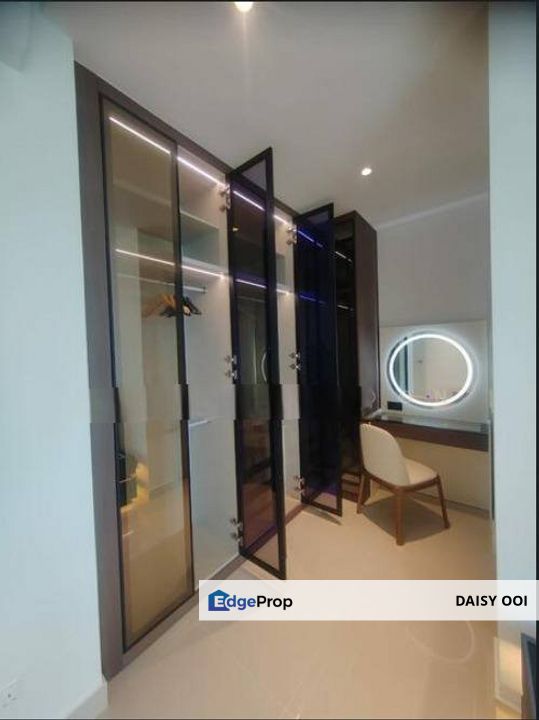 MEZZO CONDO 1292sf Full Furnished 3bedroom Seaview 2CP GELUGOR THE LIGHT USM, Penang, Gelugor