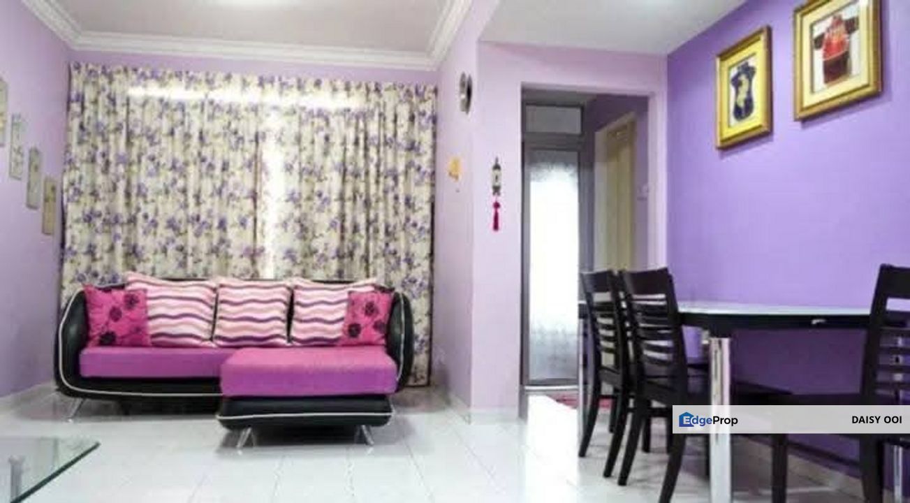 Azuria Condo Tanjung Bungah - Fully Reno & Furnished - 1 Car Park, Penang, Tanjung Bungah