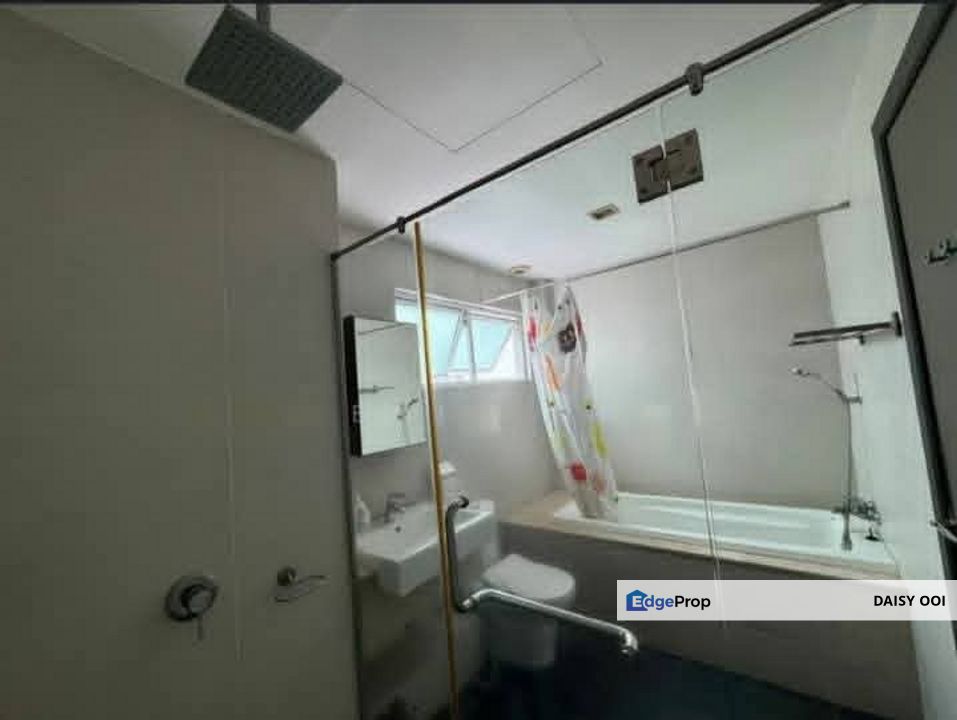 Baystar Condo 1562sf Fully Reno & Furnished 2cp Near Queensbay Bayan Lepas , Penang, Sungai Nibong