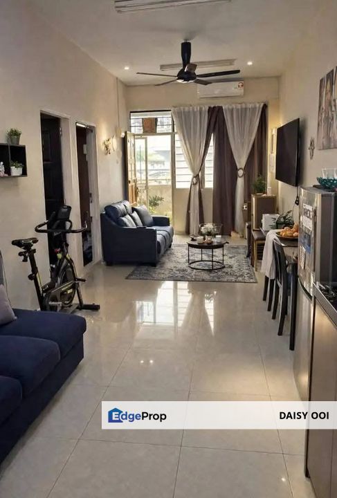 Desa Kolam Ikan - Renovated & Furnished - Bayan lepas, Penang, Bayan Lepas