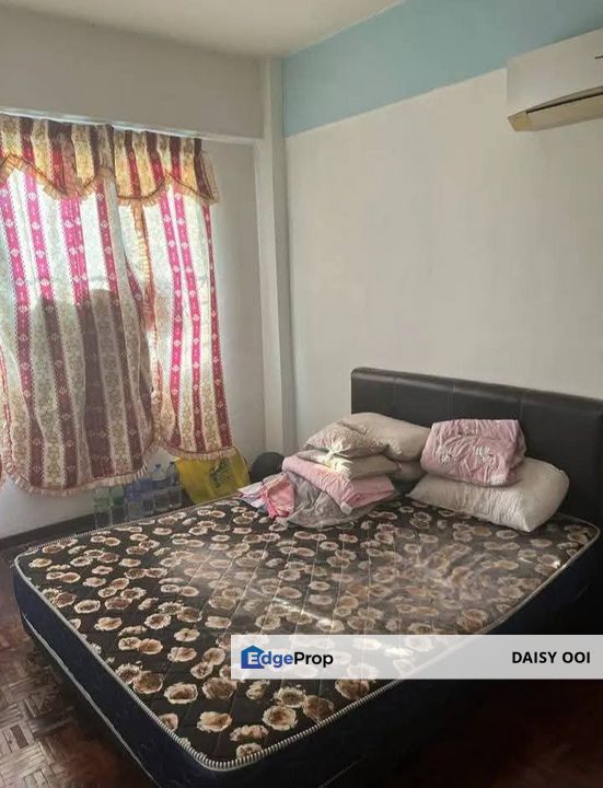 Sri Permai At Jelutong 850sf 1 Car Park Freehold, Penang, Georgetown