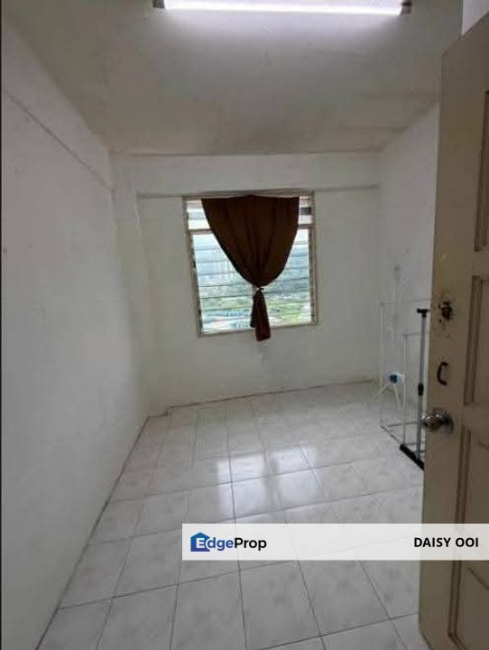 Taman Sri Angsana-700sf-Partial Renovated Furnished-1 Car Park-Relau Bayan Lepas, Penang, Relau